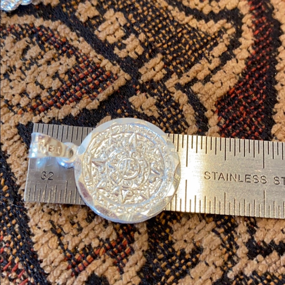 New Solid silver Aztec sun calendar Pendant - Picture 5 of 10